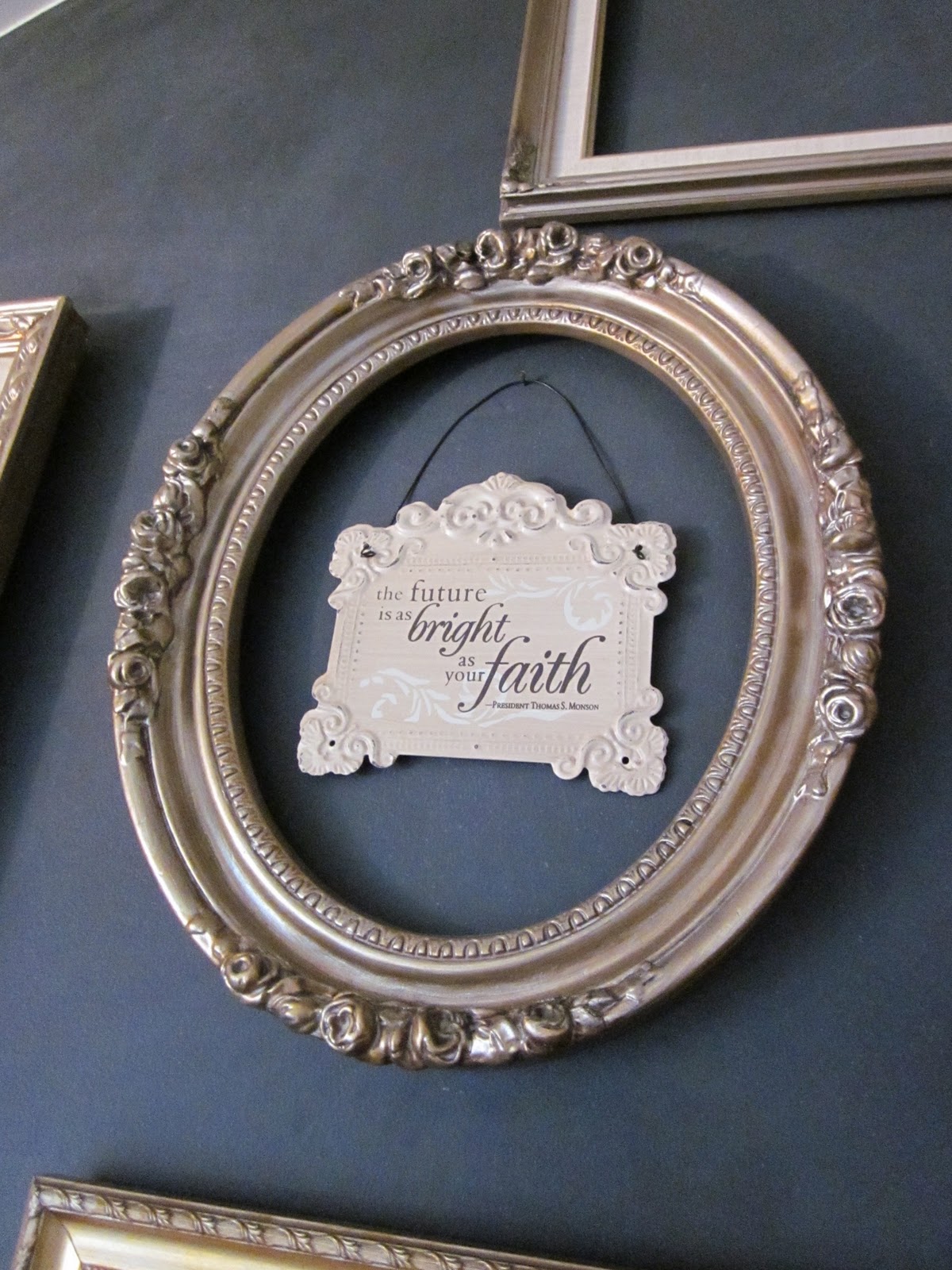 Honey I'm Home My Art/Chalkboard Wall is Finished!