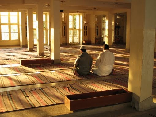 [muslim-prayer.jpg]