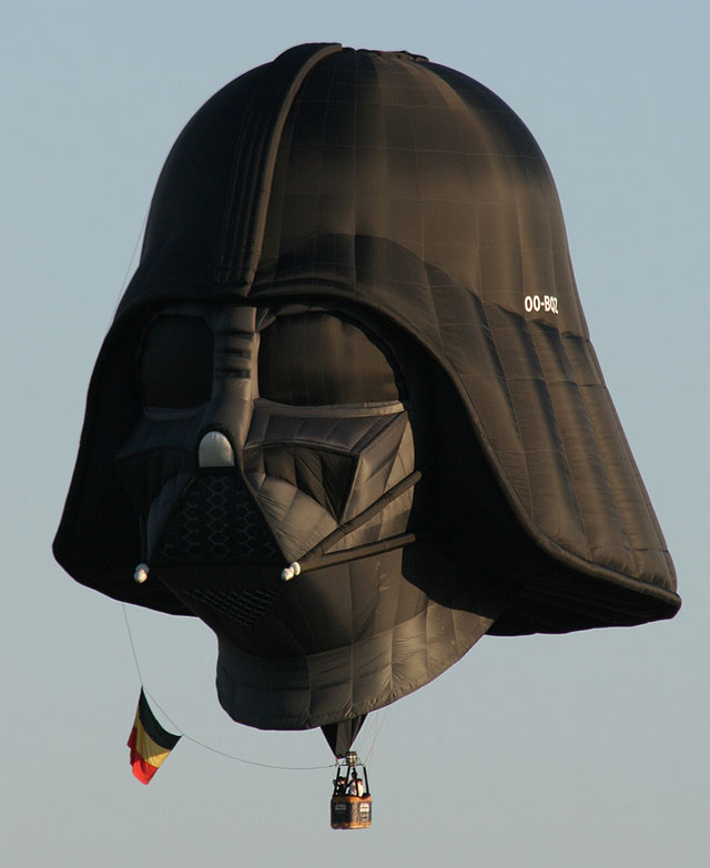 [Image: darthballoon.jpg]