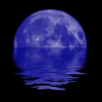 [lua+azul.jpg]