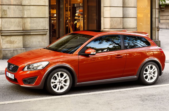 volvo c30 red