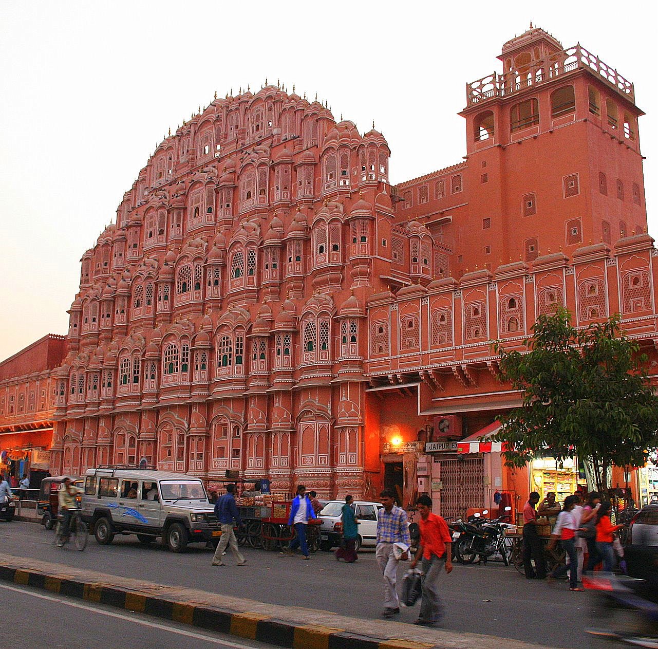 Jaipur ~ Tourist Attractions | Trawel India