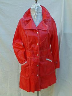 [raincoat_1.JPG]