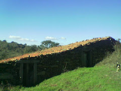 Habitações Típicas das Canhonas.