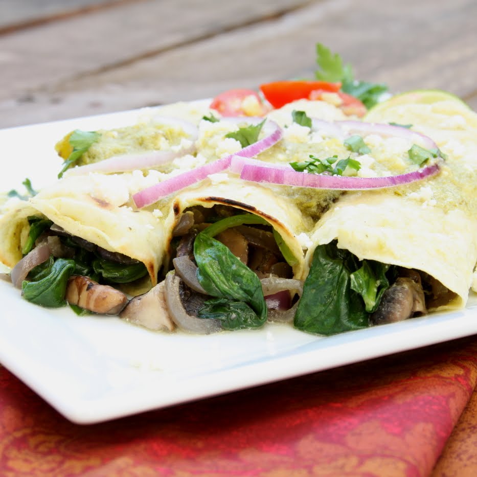 ShowFood Chef Tomatillo & Chile Sauced Vegetarian Enchiladas Daring