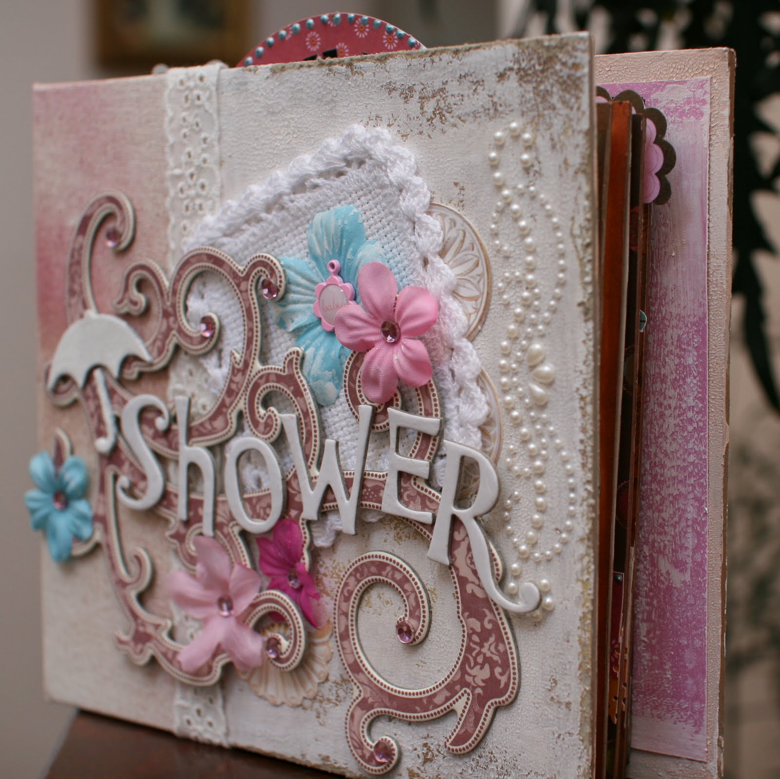 What a bunch of scrap... Baby Shower Mini Album