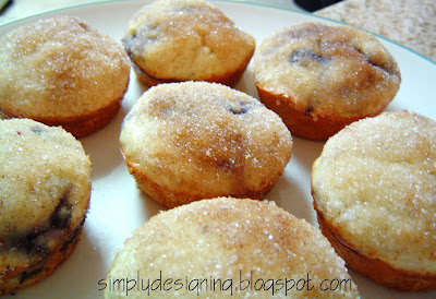 blueberry+muffins | Blueberry Sour Cream Muffins | 5 |