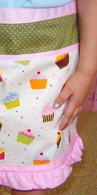 cupcake+apron+03 | Cupcake Apron | 8 |