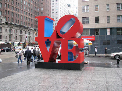 800px LOVE sculpture NY | L{O}VE | 10 |