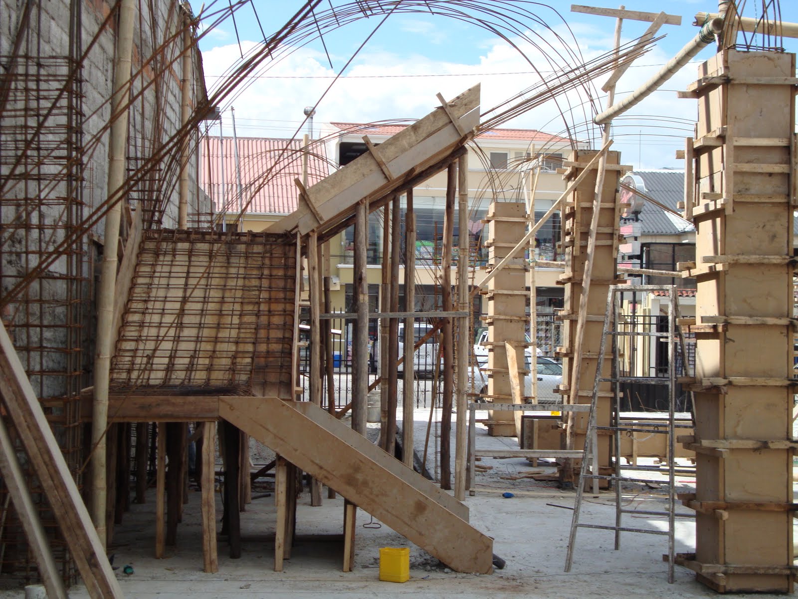 BOJORQUE-CONSTRUCCIONES: junio 2010