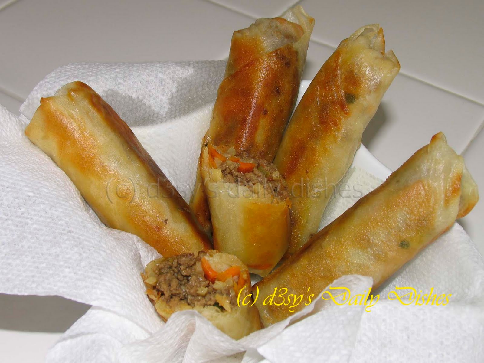 d3sy's Daily Dishes Lumpia Daging Giling (Indonesian Spring Roll with