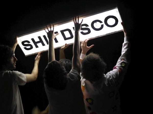 [l_e94c101293a9b983461f3512f8f2e5c8.jpg]