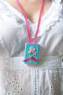 mothers day crafts -lockets