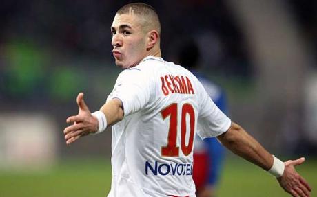 Real Madrid El Arsenal ofrecería 30M por Benzema Real Madrid El Arsenal ofrecería 30M por Benzema