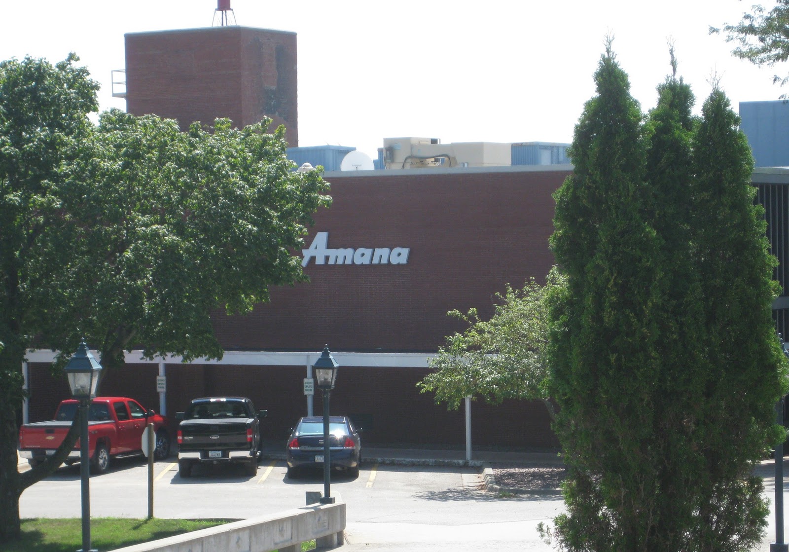 Marathon Pundit Iowa I Opener Amana Refrigeration