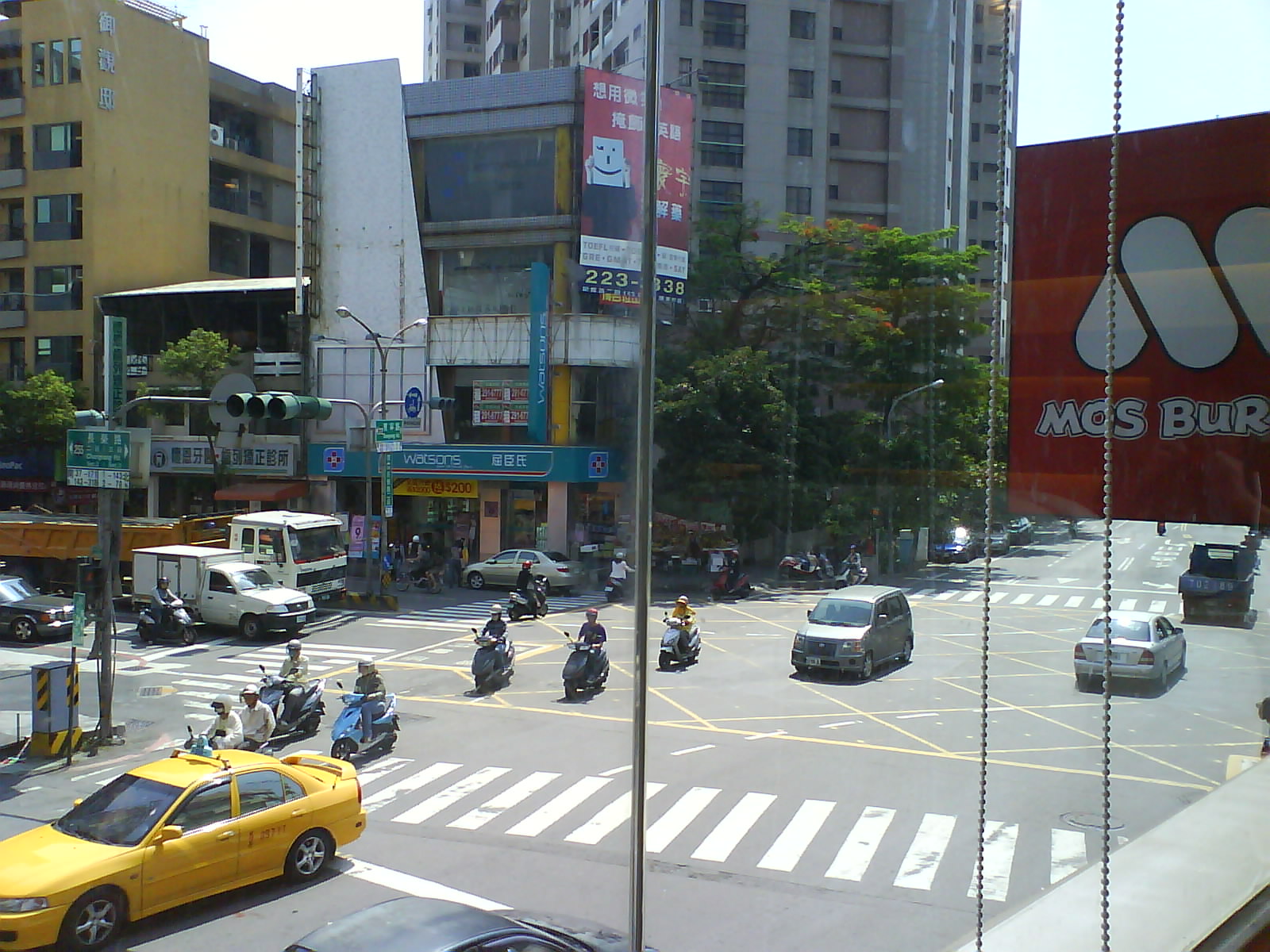 [DSC01637.JPG]