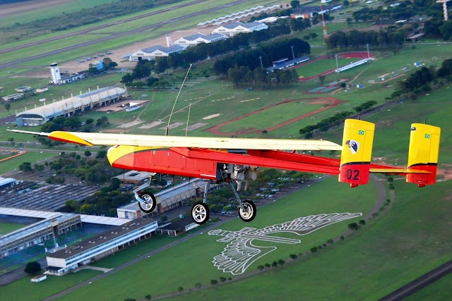 Segue o desenvolvimento do primeiro veículo aéreo não-tripulado brasileiro