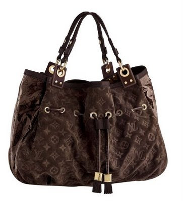 GALERY POPPY: Tas Louis Vuitton Terbaru - Irene