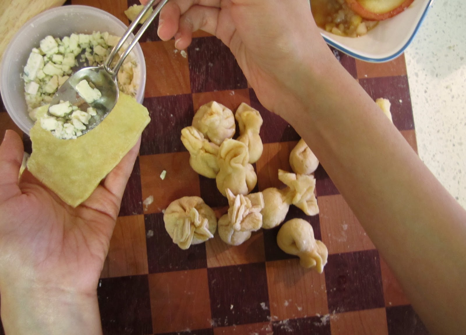 T'was A Dream Cooking Blog FIOCCHI and pear purses of pasta