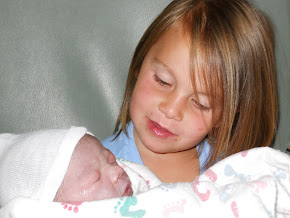 Big sis and lil' sis