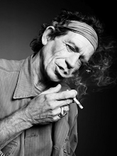 Keith (L