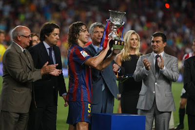 الكبير كبير والصغير صغير Barcelona+athletic+puyol+cup