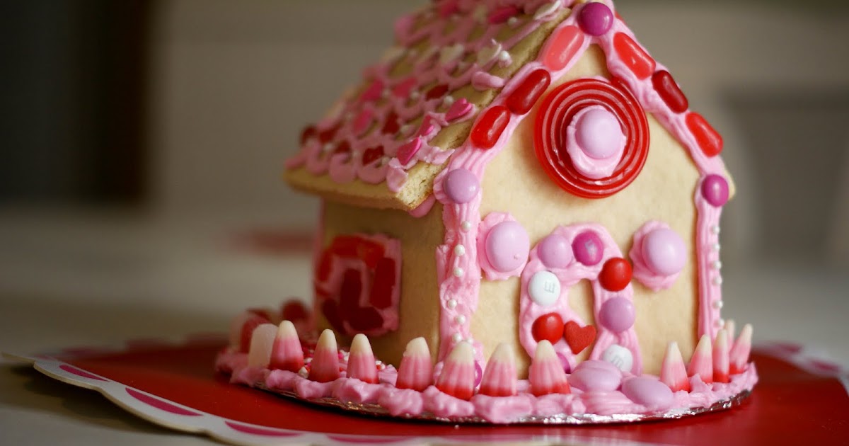 *Sugar Cookie Houses* Snickety Snacks