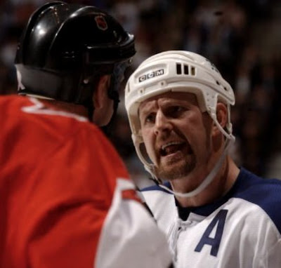 NY Rangers' Mike Rupp admits punch at NJ Devils Martin Brodeur was