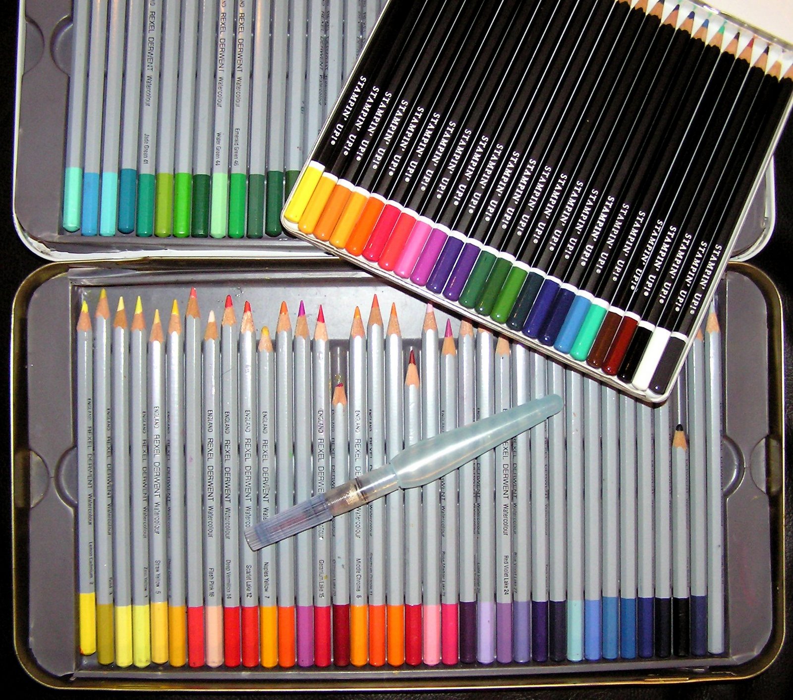 Xtreme Christmas Presents Watercolour+pencil+crayons