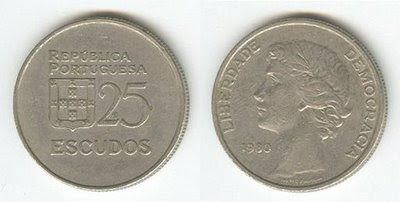 25escudos80.JPG