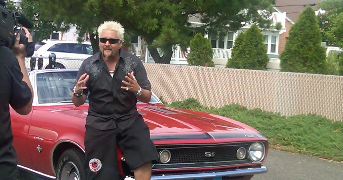 Maui S Dog House Guy Fieri Maui S Dog House Guy Fieri