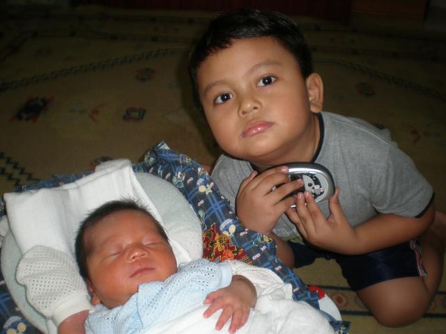 Hyrcyn Cocuda Nasyl Davranmaly Adem Guneth