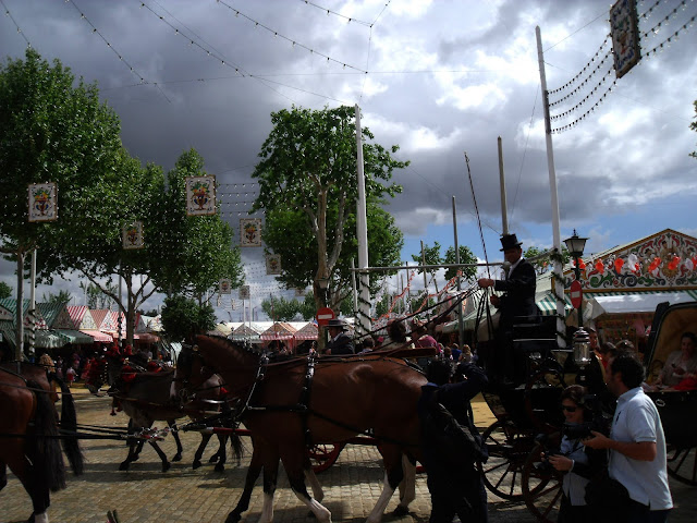 lluvia-en-la-feria-de-sevilla