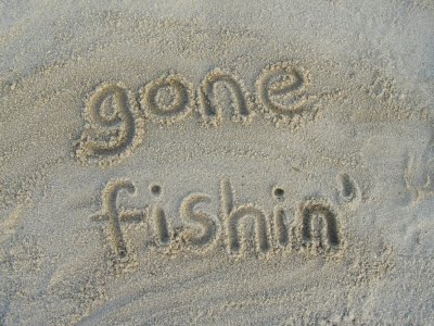 [gone-fishing.jpg]