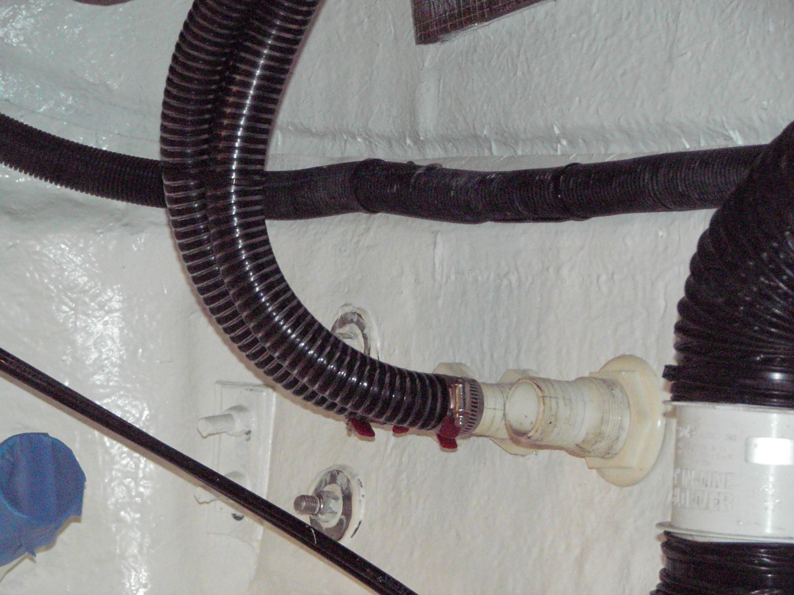 Sea Ray 340 Sundancer Restoration Bilge Pumps