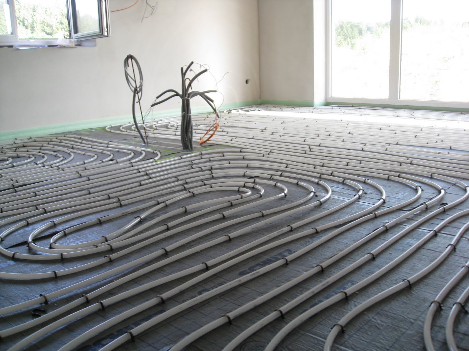 Projekt Hausbau Fußbodenheizung verlegt