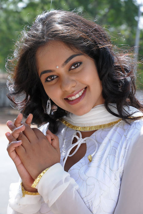 bindumadhavi latest photos