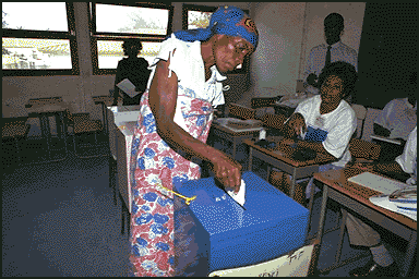 [angola_election.gif]