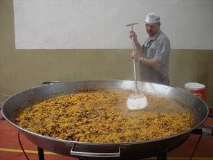 Comida Popular en Uncastillo, puesta del Mayo 2010