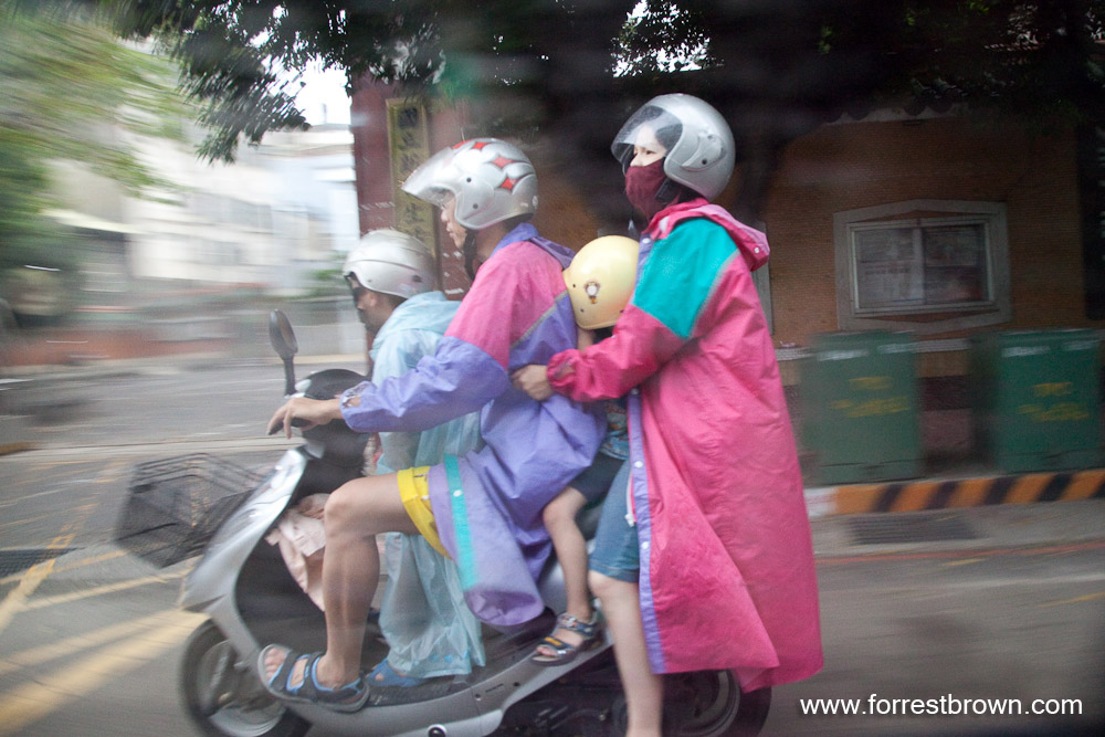 [2009-08-16+Taiwan_1121.jpg]