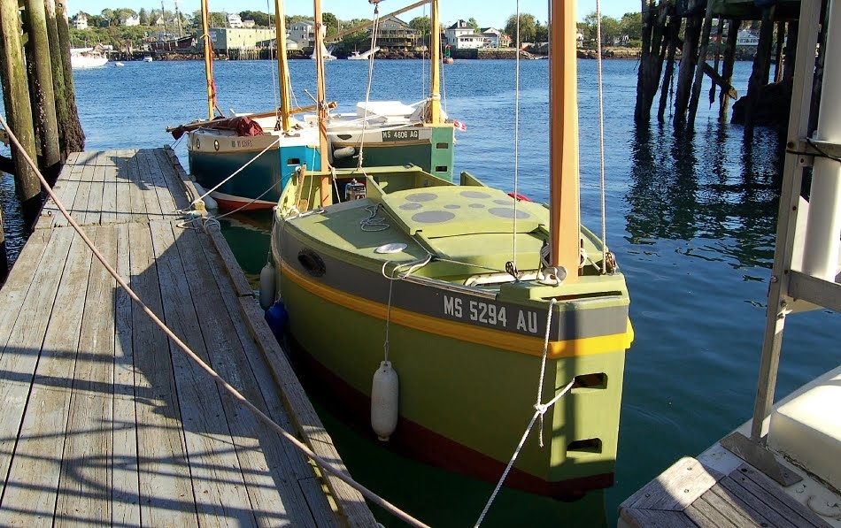 [Bolger+Micro+Sailboats.jpg]