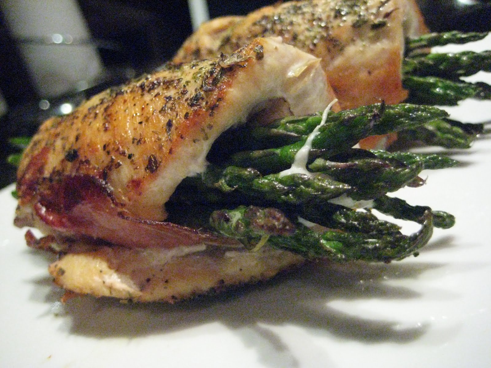 ChiTown Cooking Creations Chicken rollups with Asparagus, prosciutto