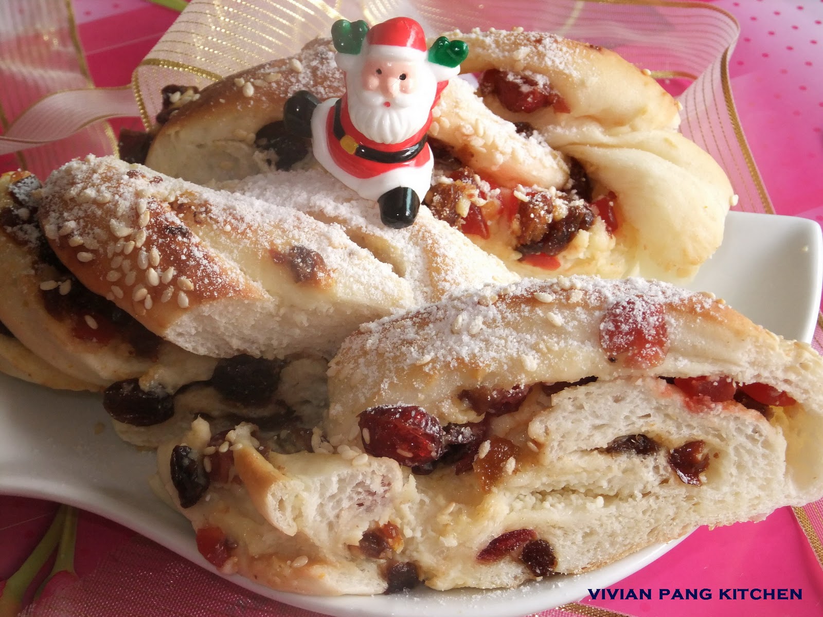 Vivian Pang Kitchen Fruits Bread with Cream Cheese