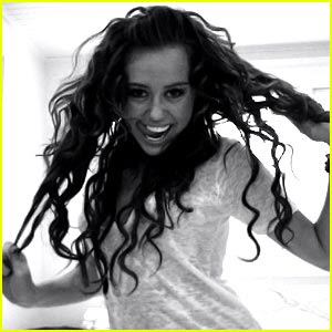 Miley Cyrus Party In Usa Beautiful Wallpaper