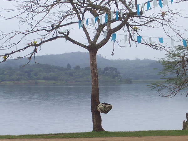 [Lagoa+Encantada+1.jpg]