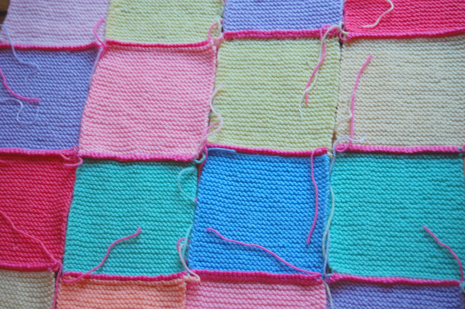 [knitted+squares+2.jpg]
