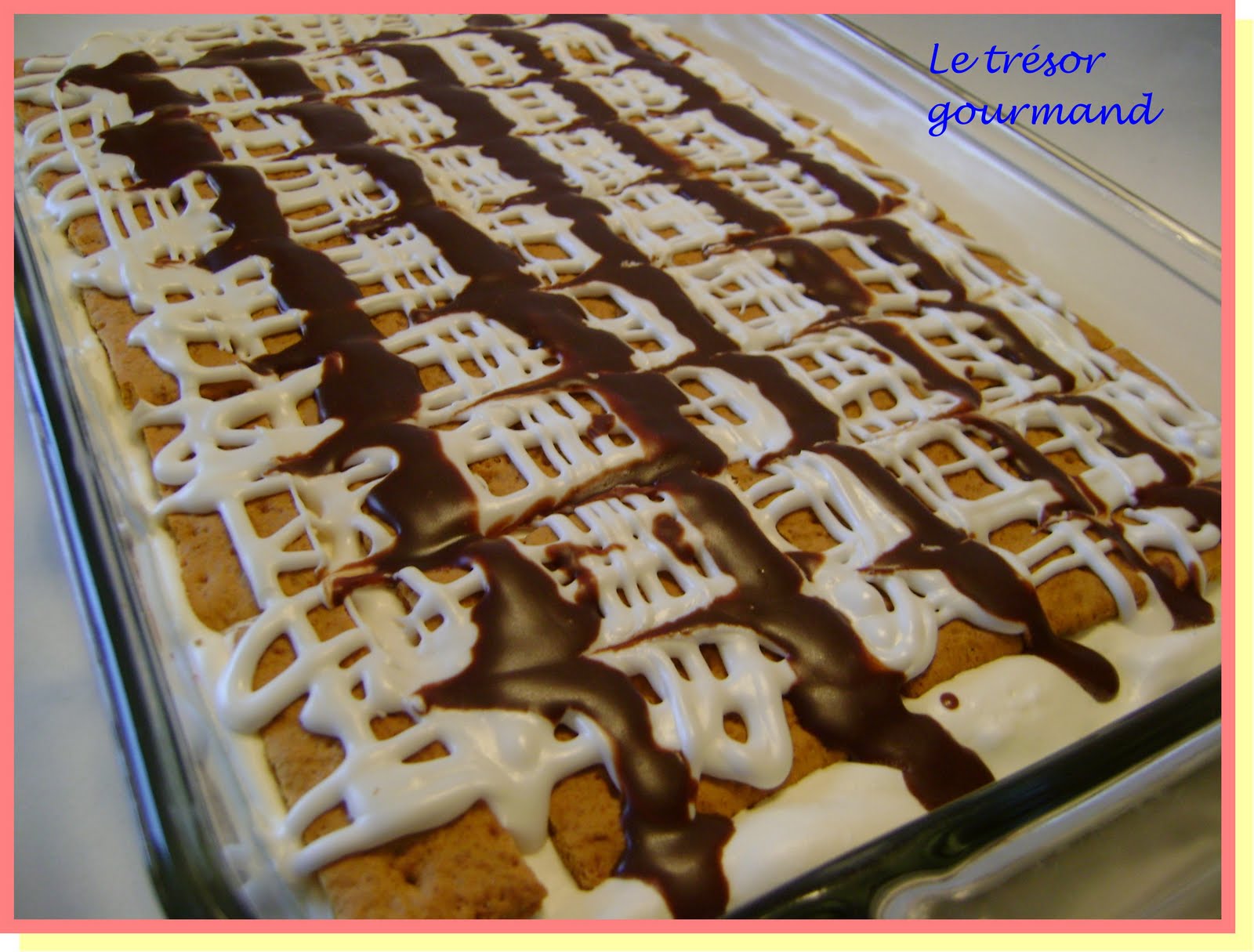 LE TRÉSOR GOURMAND MILLEFEUILLES AUX BISCUITS GRAHAM