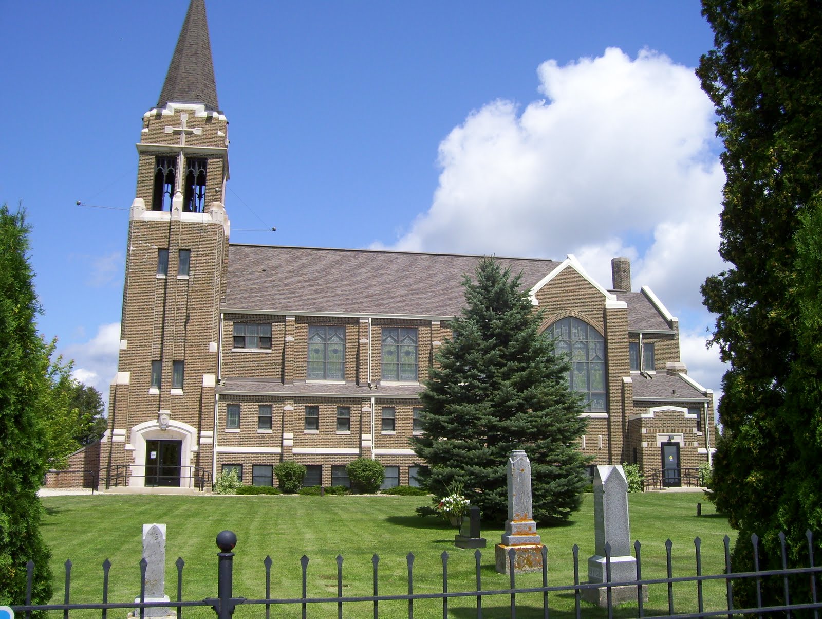 Echo of Joy Holden Lutheran Church