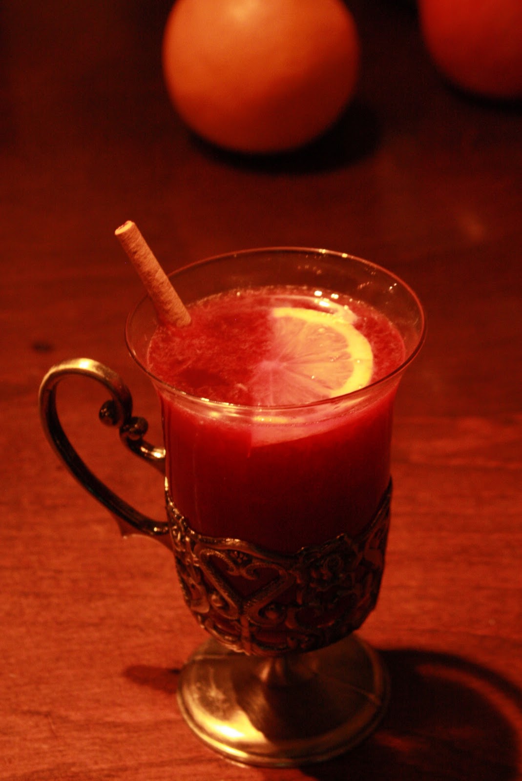 SPICY RED HOT WINE to runaway from the cold Tokyo スパイシーホットワイン BLOG