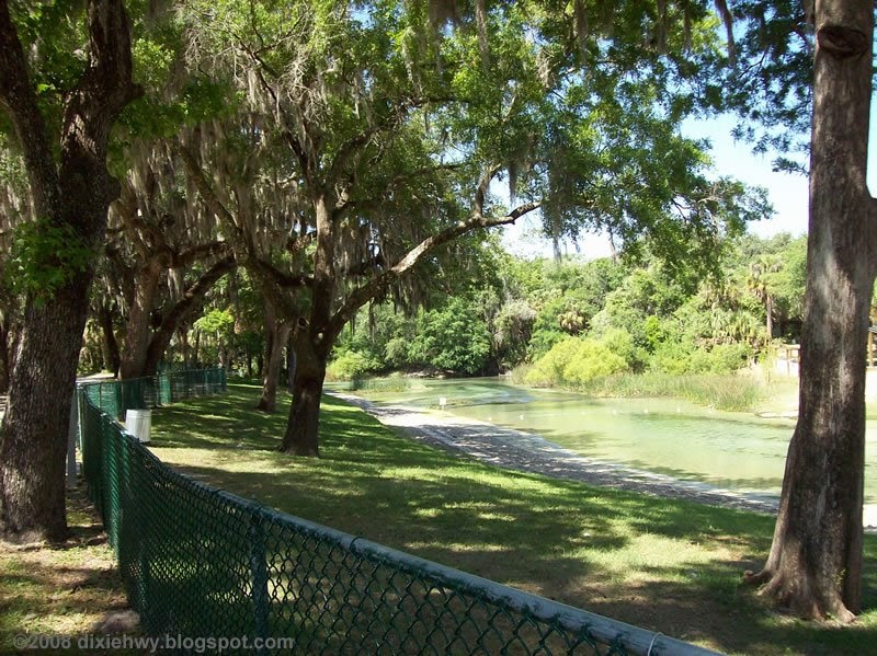 Dixie Highway Lithia Springs Park, Florida